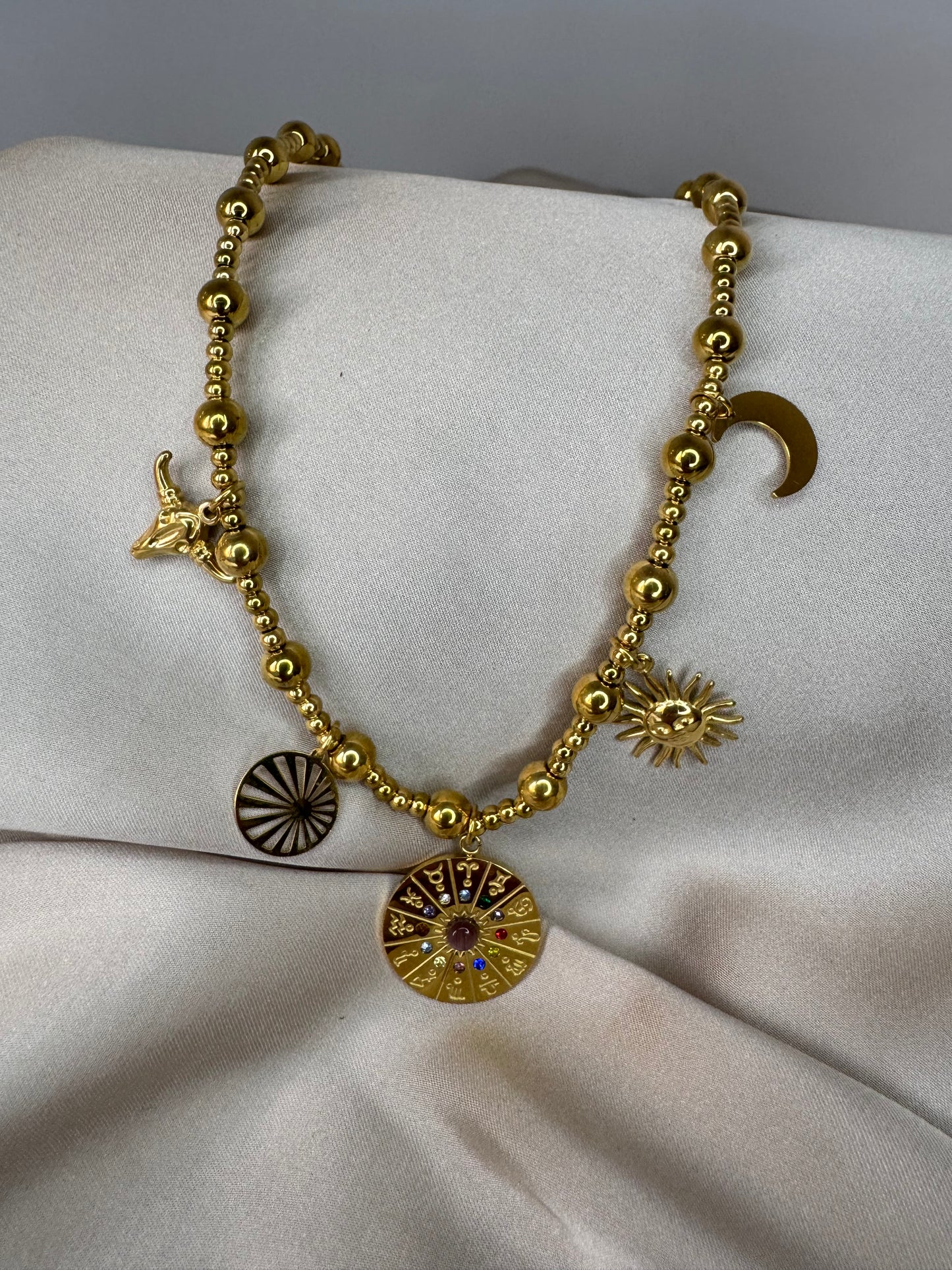 COLLAR ZODIAC
