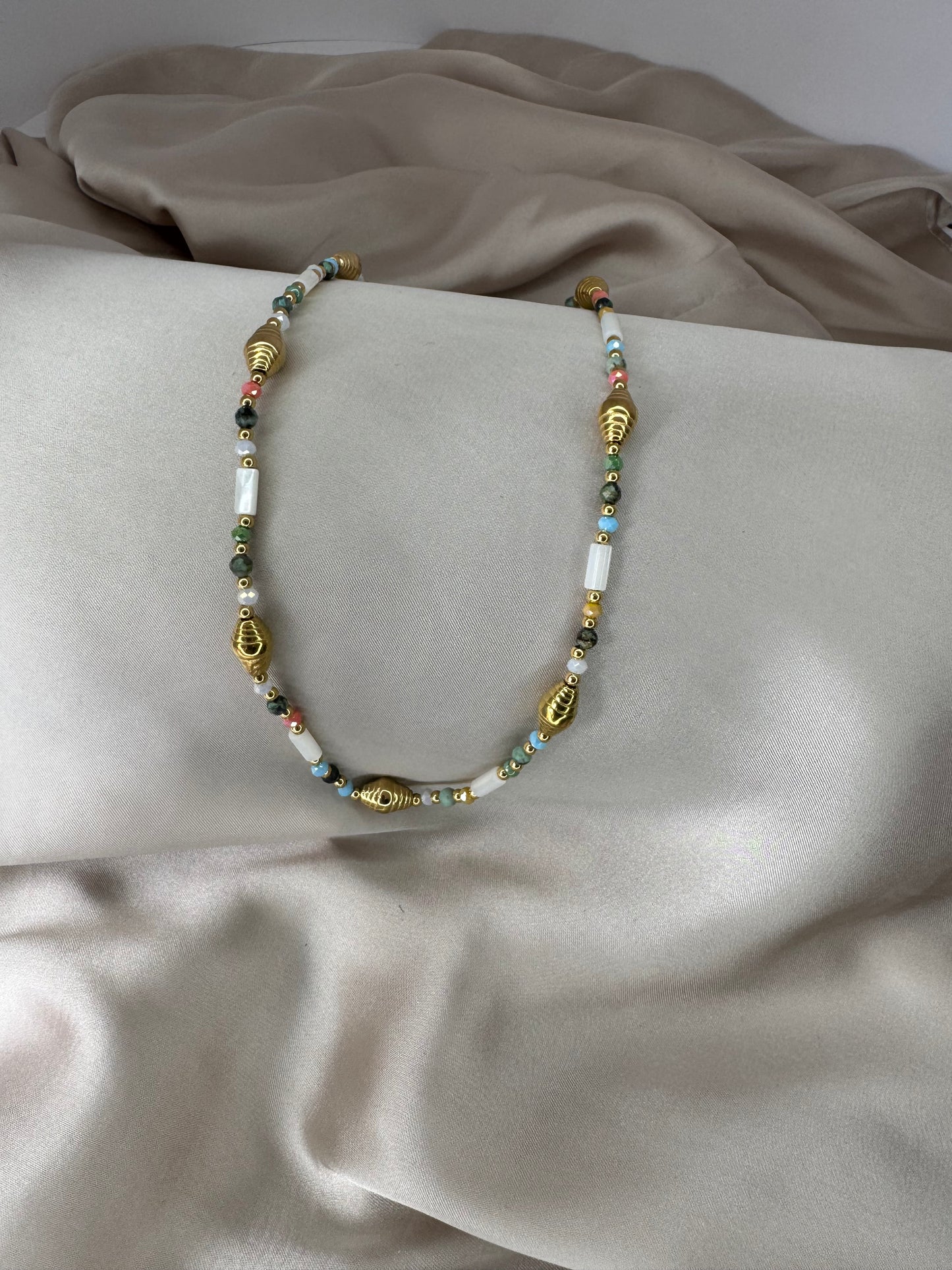 COLLAR